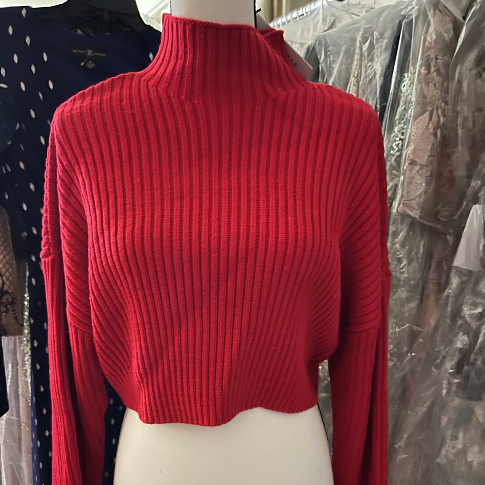 Sanctuary Clothing Women’s Knit Ribbed Cropped Sweater